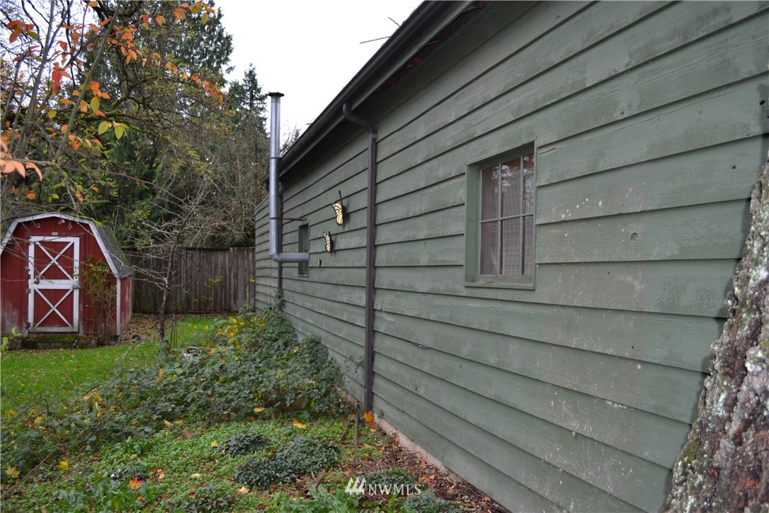 19628 Filbert Drive Bothell, WA 98012 - Photo 22 of 28 Gallery Image 22
