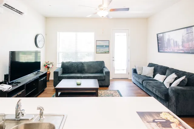 $179,961 | 8601 West Gate Boulevard, Unit 4203, Austin, TX 78745