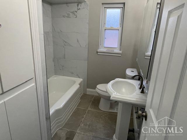 3562 Werk Road Cincinnati, OH 45248 - Photo 9 of 13