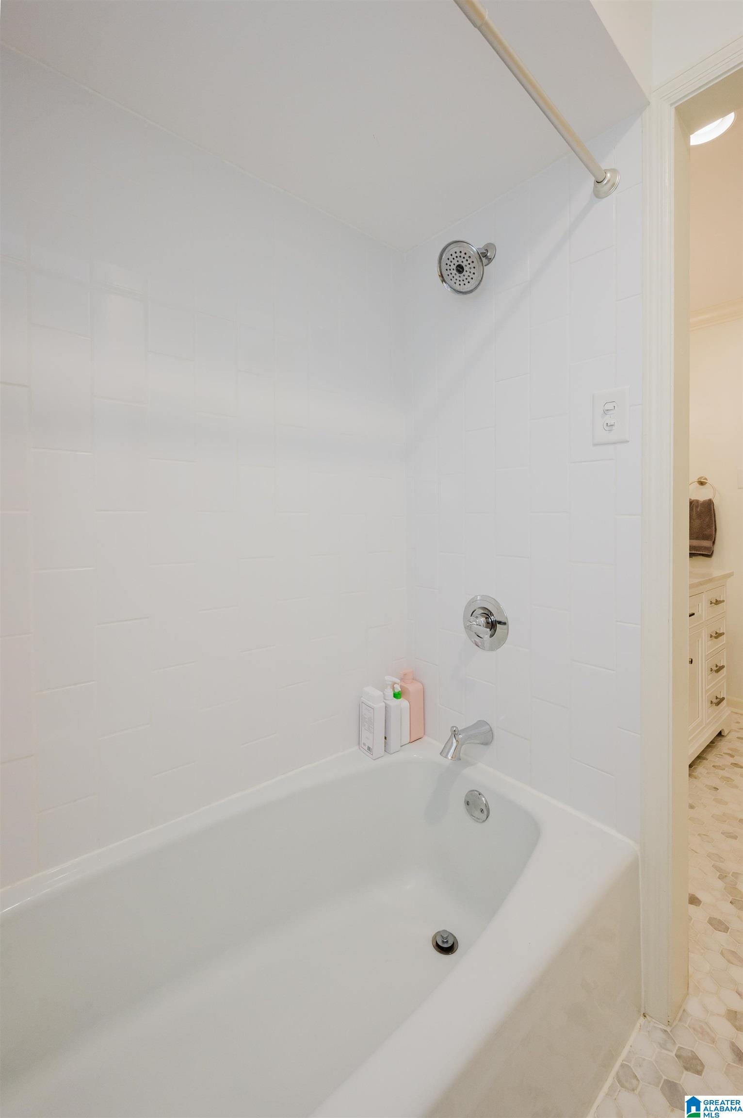 1833 Shades Crest Road Birmingham, AL 35216 - Photo 28 of 69
