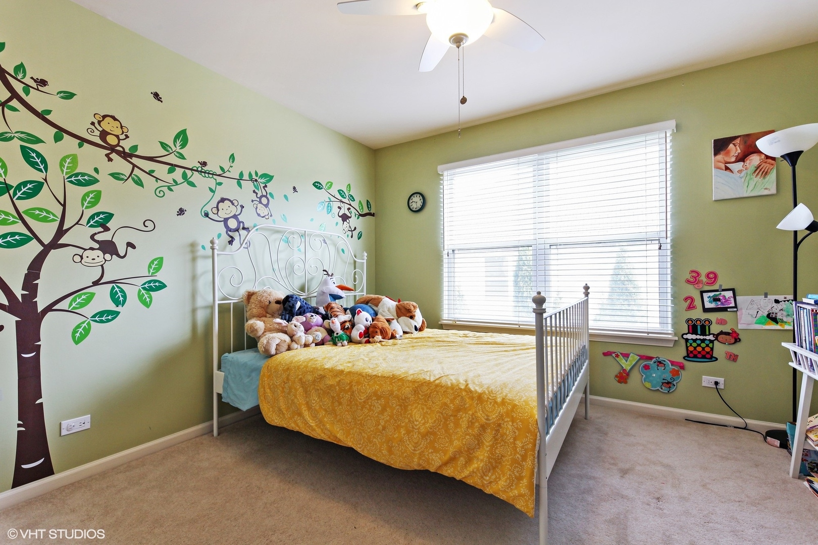 800 De Roo Loop Highwood, IL 60040 - Photo 12 of 22 a bedroom with bed and a window