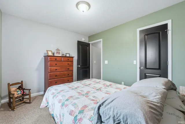 $286,000 | 2010 Greyson Drive, Auburn, IN 46706