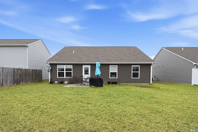 $286,000 | 2010 Greyson Drive, Auburn, IN 46706