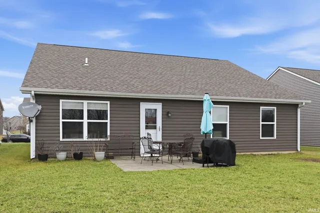 $286,000 | 2010 Greyson Drive, Auburn, IN 46706