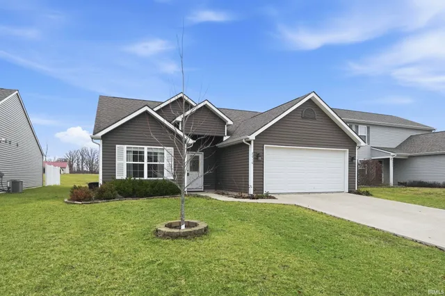 $286,000 | 2010 Greyson Drive, Auburn, IN 46706
