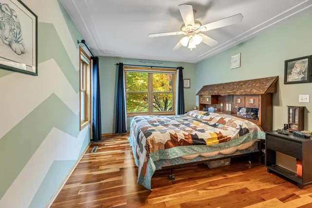 $350,000 | 300 7th Street Southwest, Plainview, MN 55964