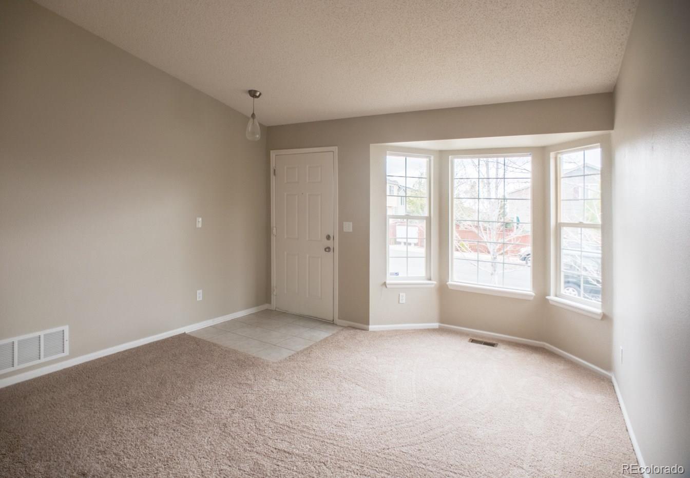 10015 Darwin Lane Highlands Ranch, CO 80130 - Photo 11 of 32 Gallery Image 11