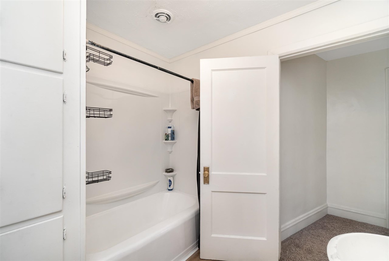 1102 4th Street Bay City, MI 48708 - Photo 12 of 22 Gallery Image 12
