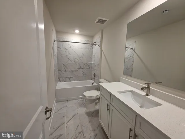 $799,990 | 6600 Queensbury Street, Middle River, MD 21220