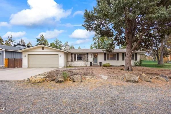 $650,000 | 194 Southeast Cessna Drive, Bend, OR 97702