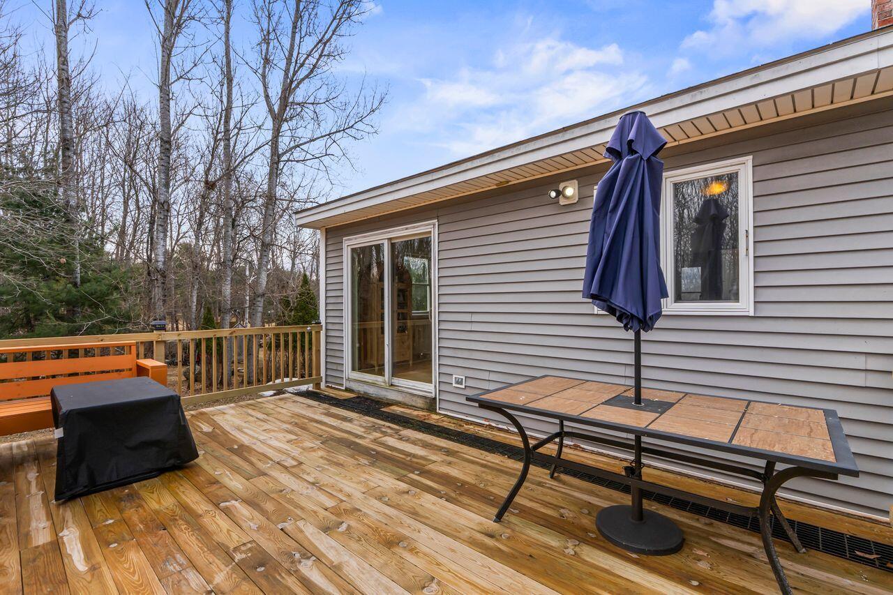 27 Oak Ridge Drive Standish, ME 04084 - Photo 33 of 44 FLQtqOUA