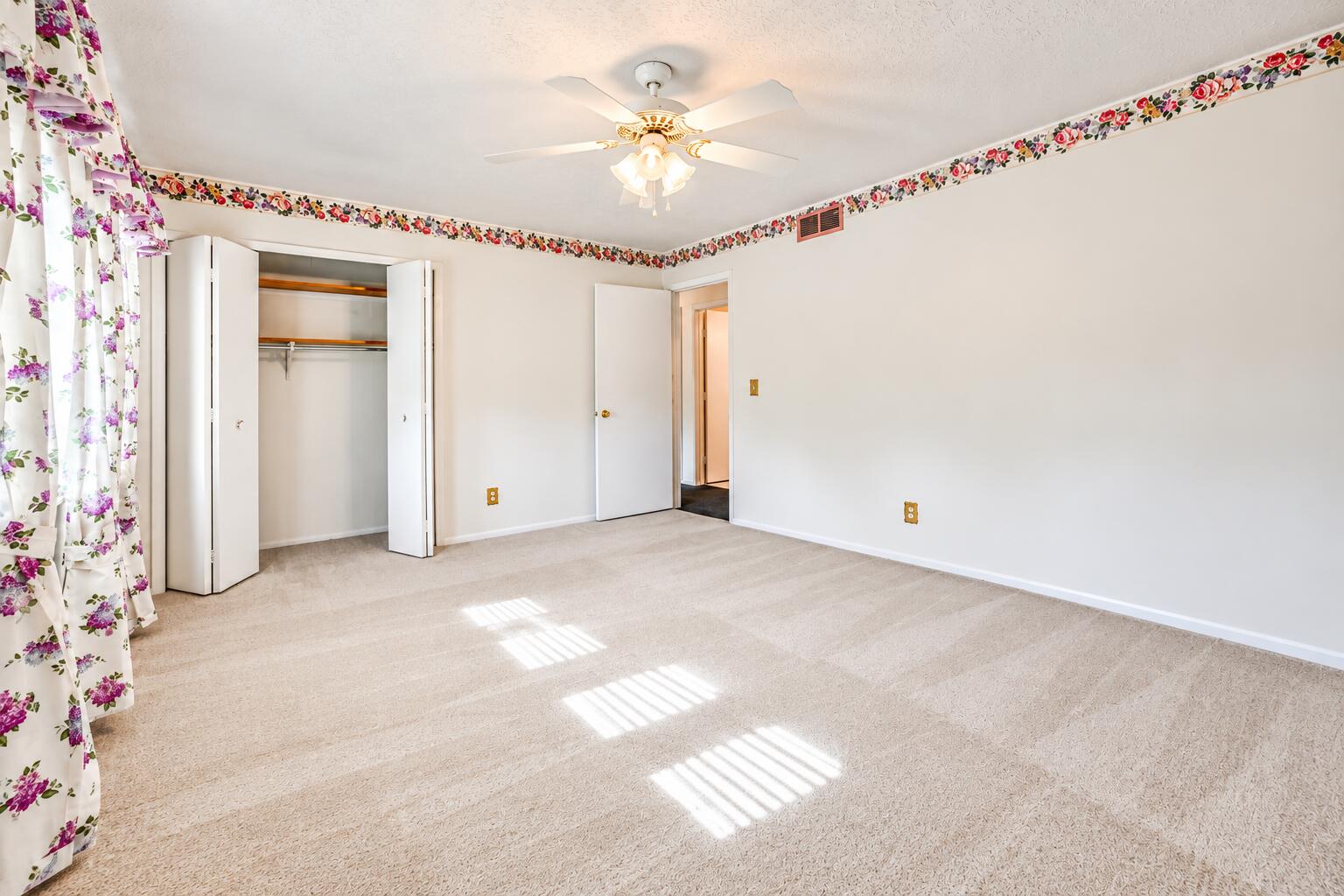 2807 Rensselaer Street Springfield, OH 45503 - Photo 26 of 49 Bedroom #3