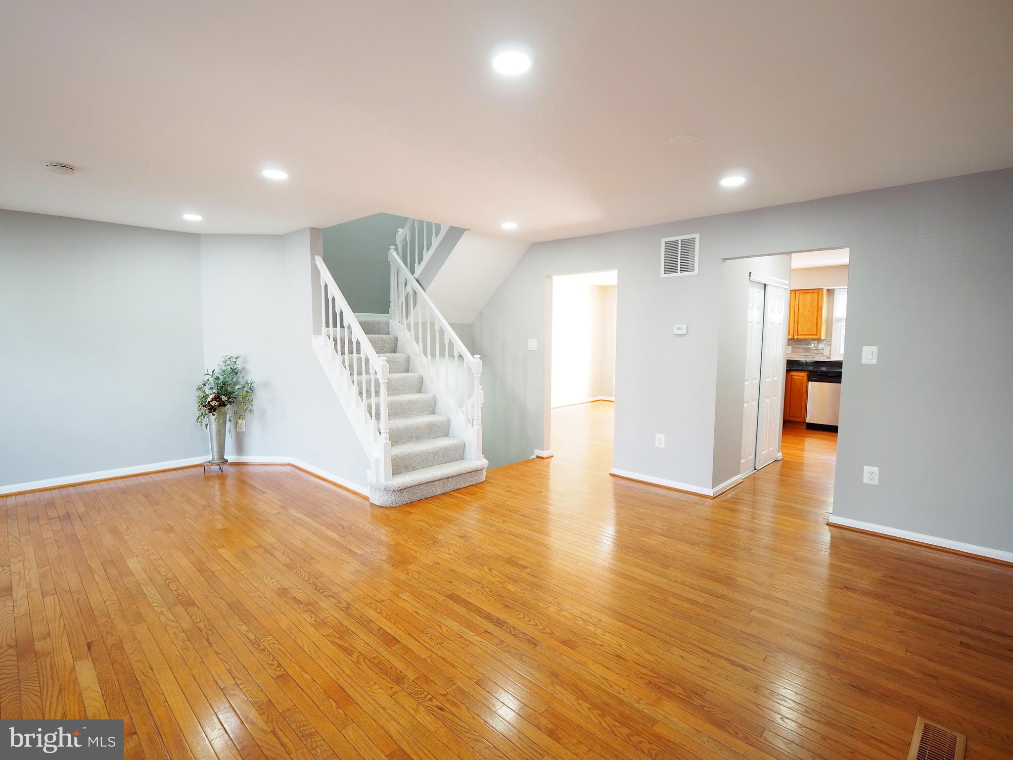 13166 Country Ridge Drive Germantown, MD 20874 - Photo 6 of 44