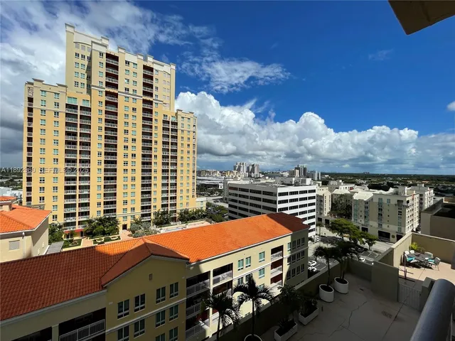 $3,300 | 9066 Southwest 73rd Court, Unit 1009, Miami, FL 33156