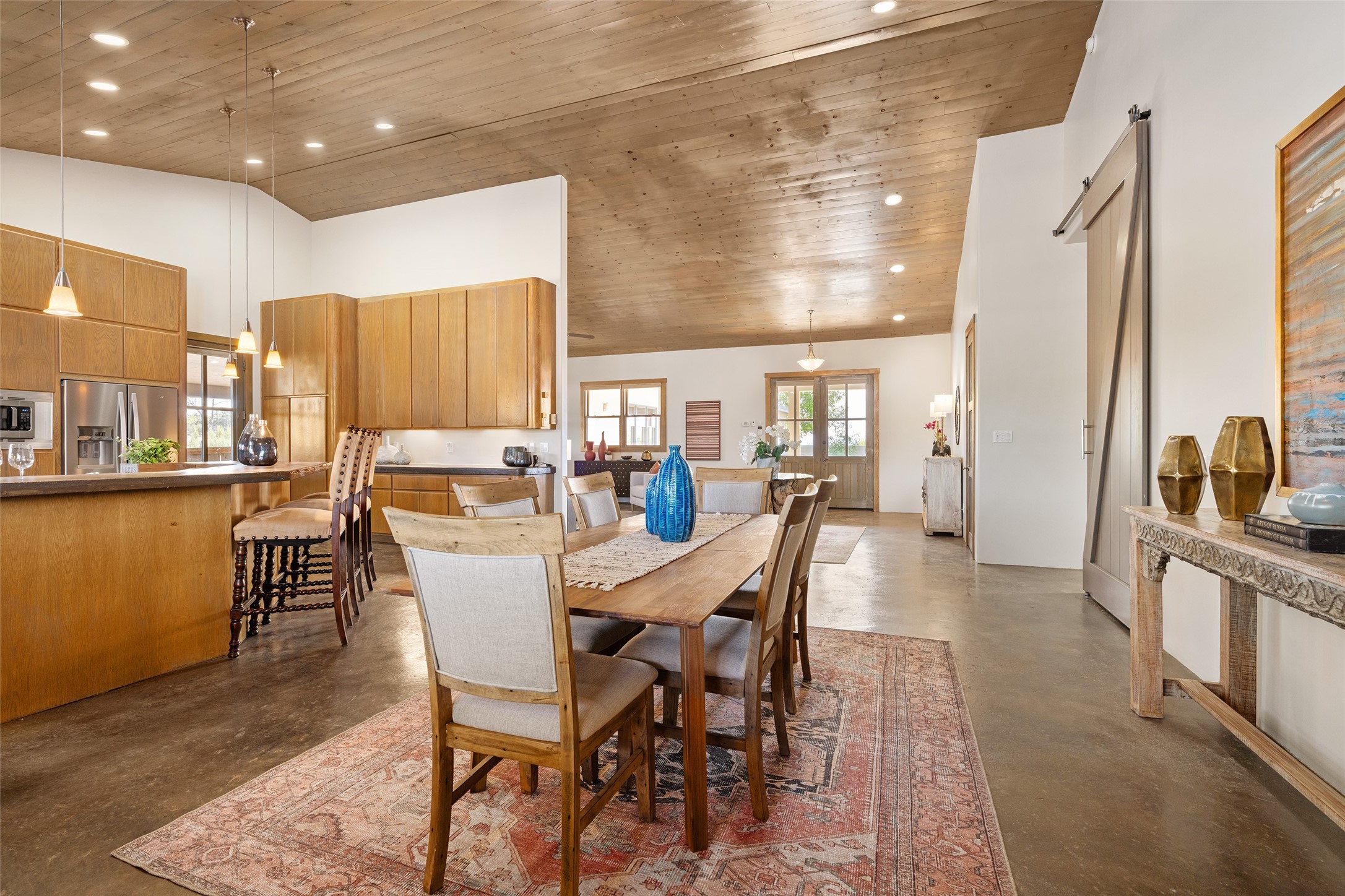 15 Rancho Mañana Santa Fe, NM 87506 - Photo 6 of 27 Other angle dining room