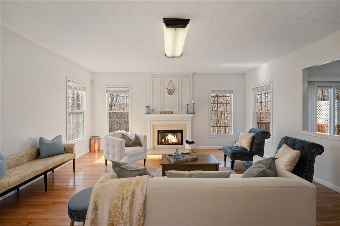 63 Castle Rocks Road Warwick, RI 02886 - Photo 5 of 50 Gallery Image 5
