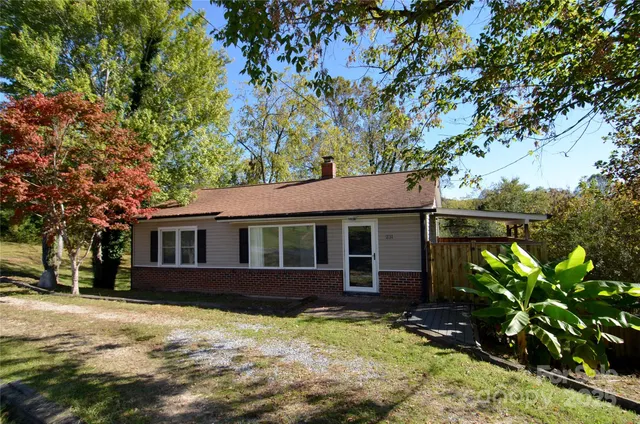 $245,000 | 231 Stroud Street, Marion, NC 28752