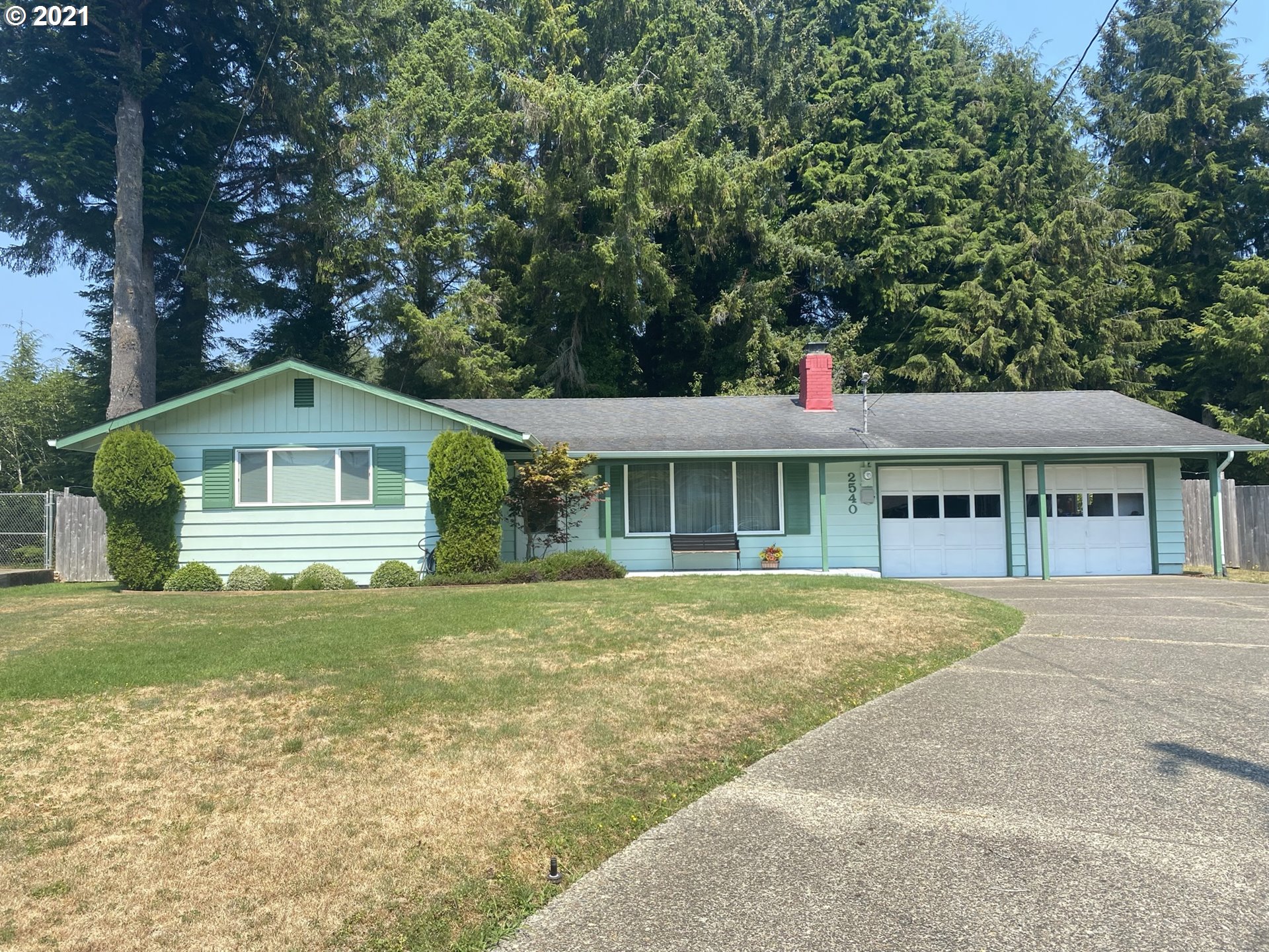 2540 Ridgeway Drive Reedsport, OR 97467 - Photo 1 of 27 Gallery Image 1