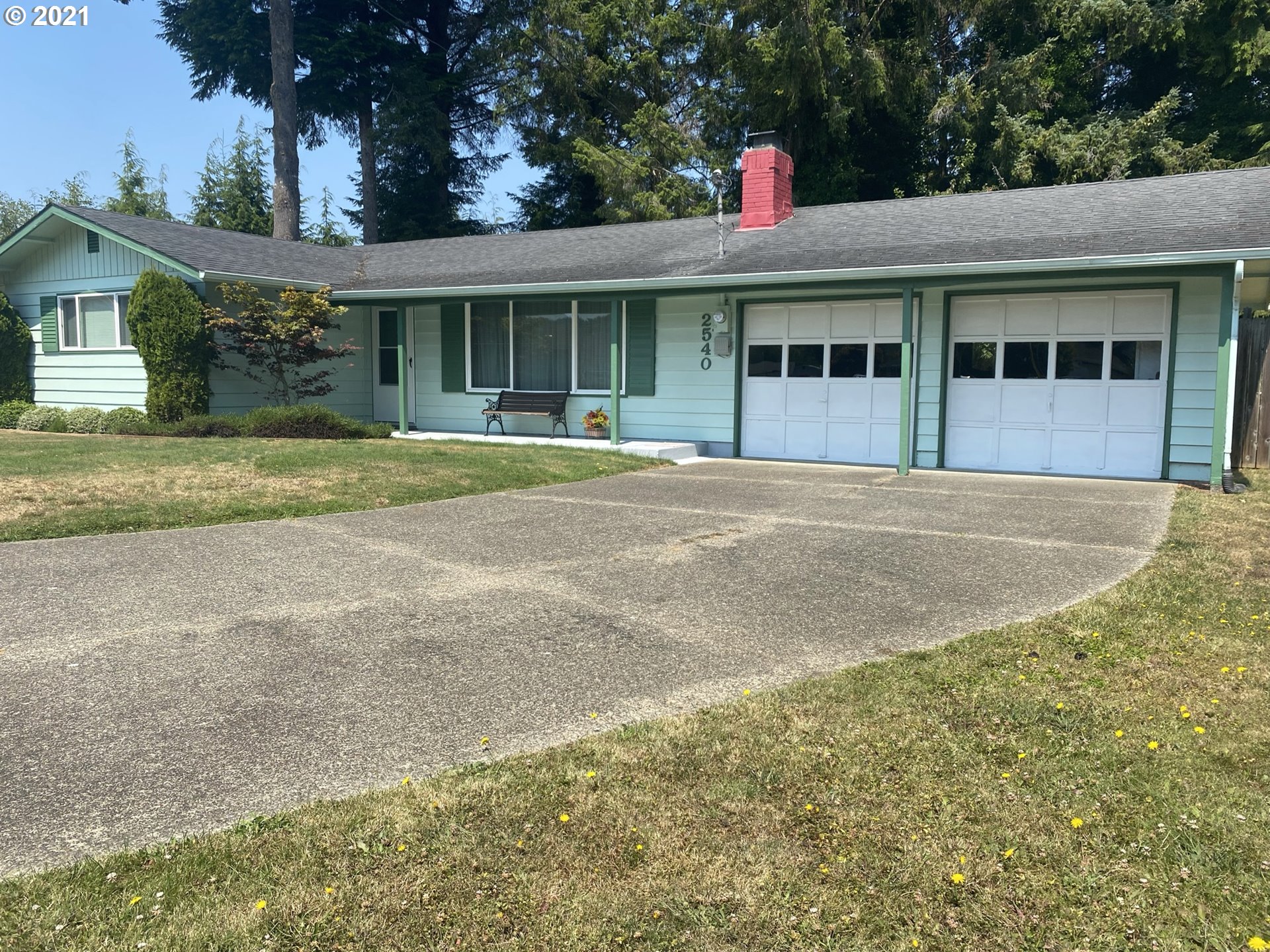 2540 Ridgeway Drive Reedsport, OR 97467 - Photo 2 of 27 Gallery Image 2