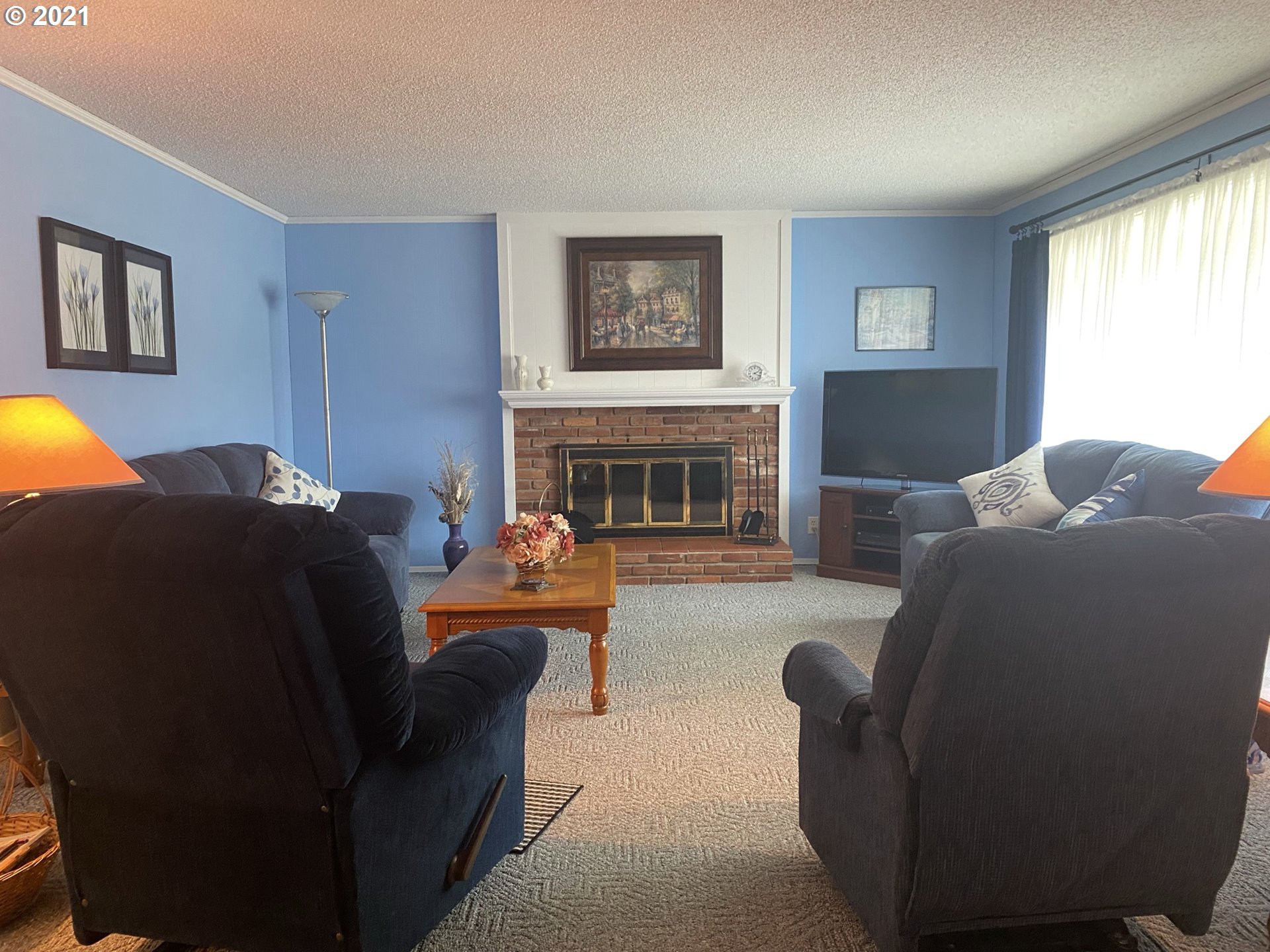 2540 Ridgeway Drive Reedsport, OR 97467 - Photo 4 of 27 Gallery Image 4