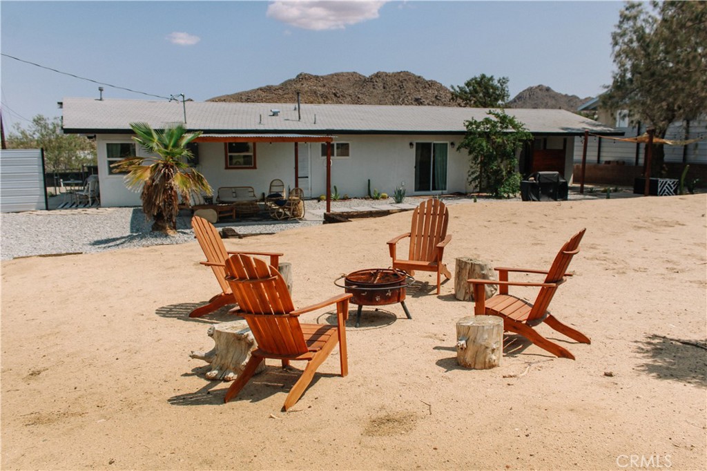 6884 Park Boulevard Joshua Tree, CA 92252 - Photo 43 of 54