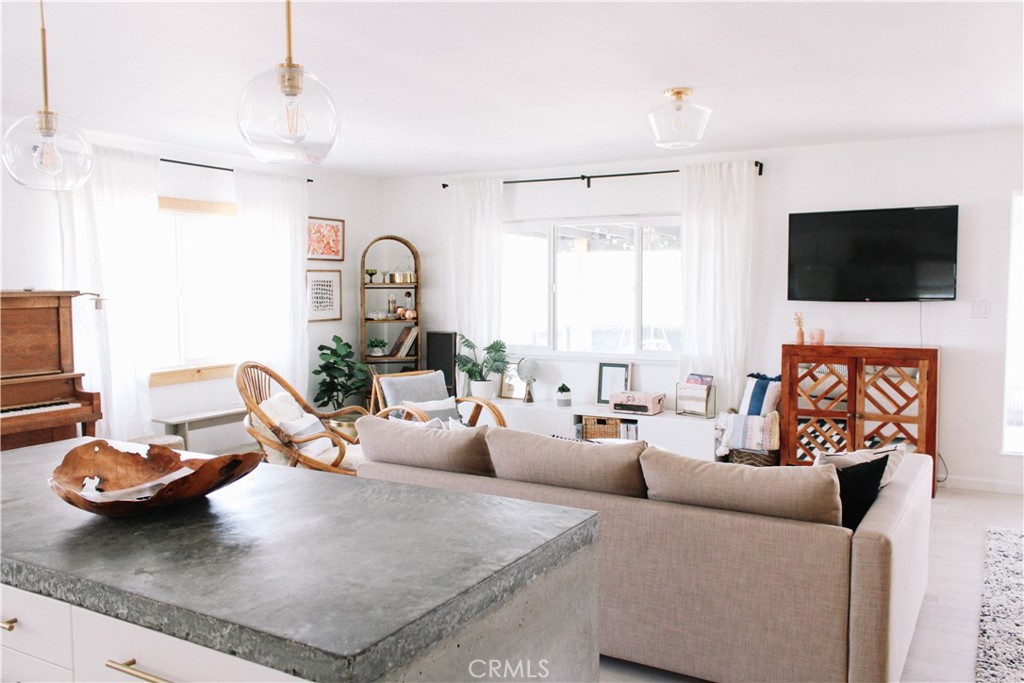 6884 Park Boulevard Joshua Tree, CA 92252 - Photo 8 of 54