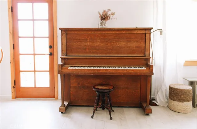 $435,000 | 6884 Park Boulevard, Joshua Tree, CA 92252