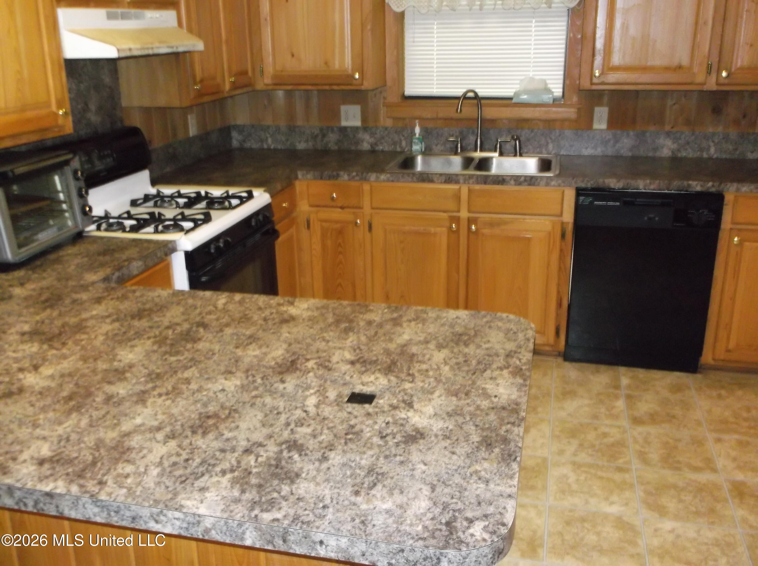 1090 Moak Road Summit, MS 39666 - Photo 17 of 26 DSCF4704