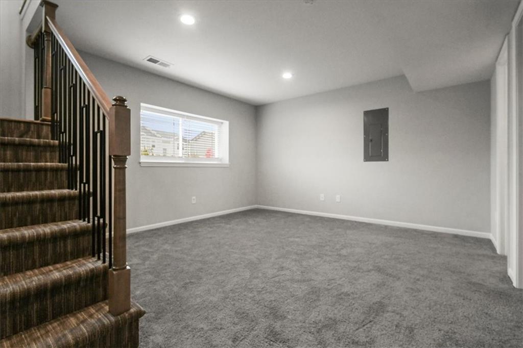 1004 Northeast 3rd Street Oak Grove, MO 64075 - Photo 24 of 33