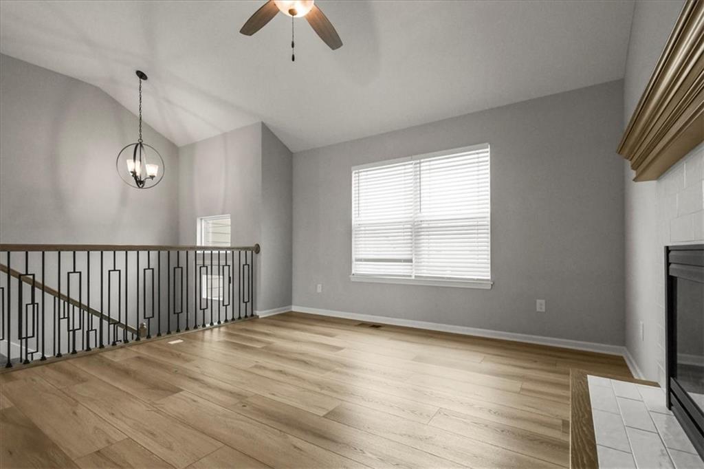 1004 Northeast 3rd Street Oak Grove, MO 64075 - Photo 6 of 33