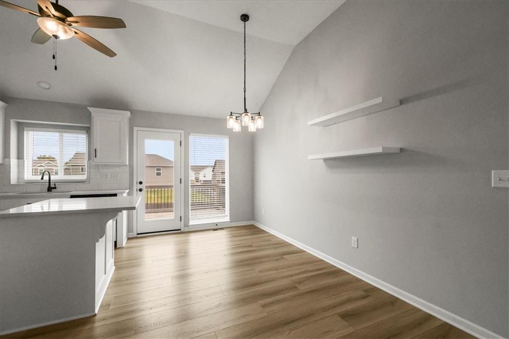 1004 Northeast 3rd Street Oak Grove, MO 64075 - Photo 10 of 33