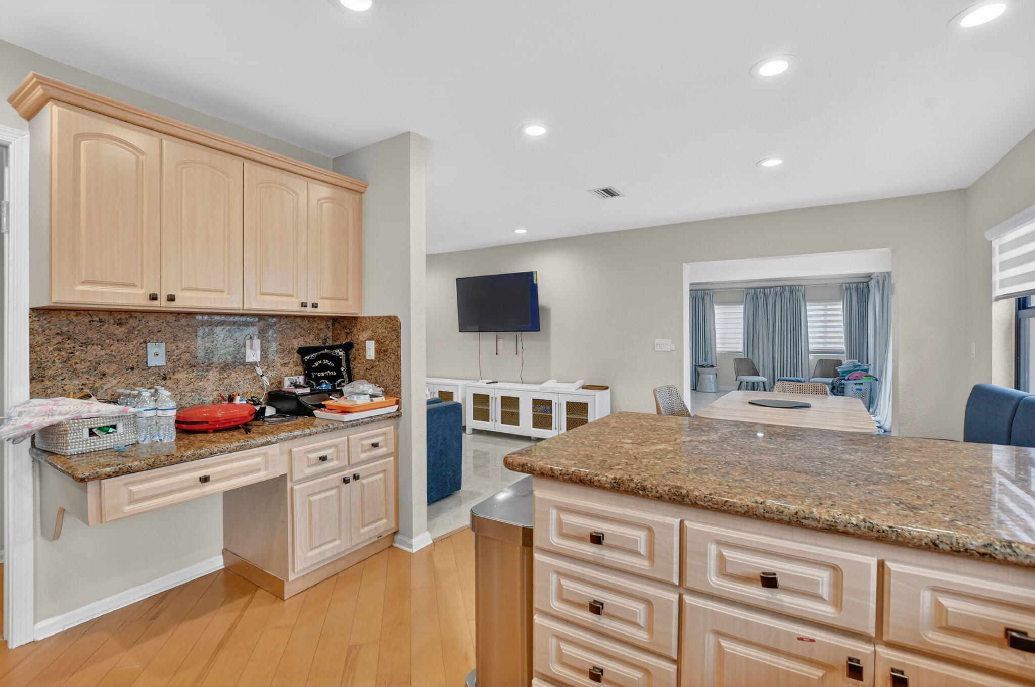 10065 Camelback Lane Boca Raton, FL 33498 - Photo 15 of 48 29-web-or-mls-DSC_2348