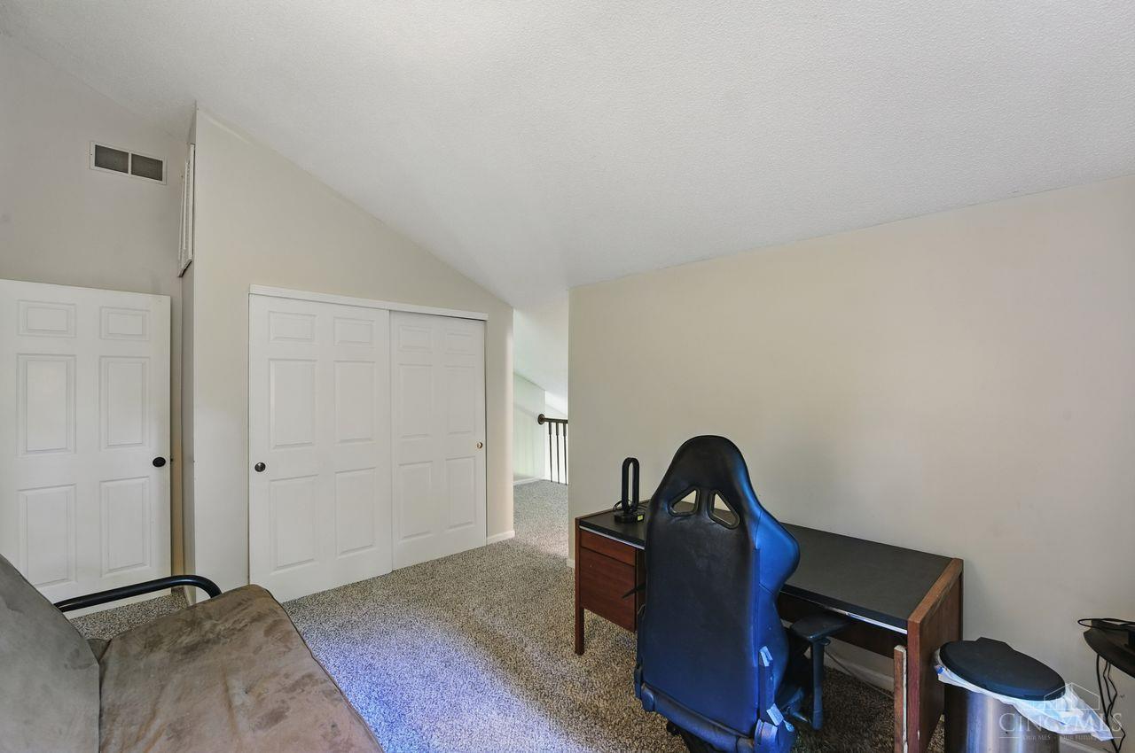 1662 Springdale Road Cincinnati, OH 45231 - Photo 29 of 46