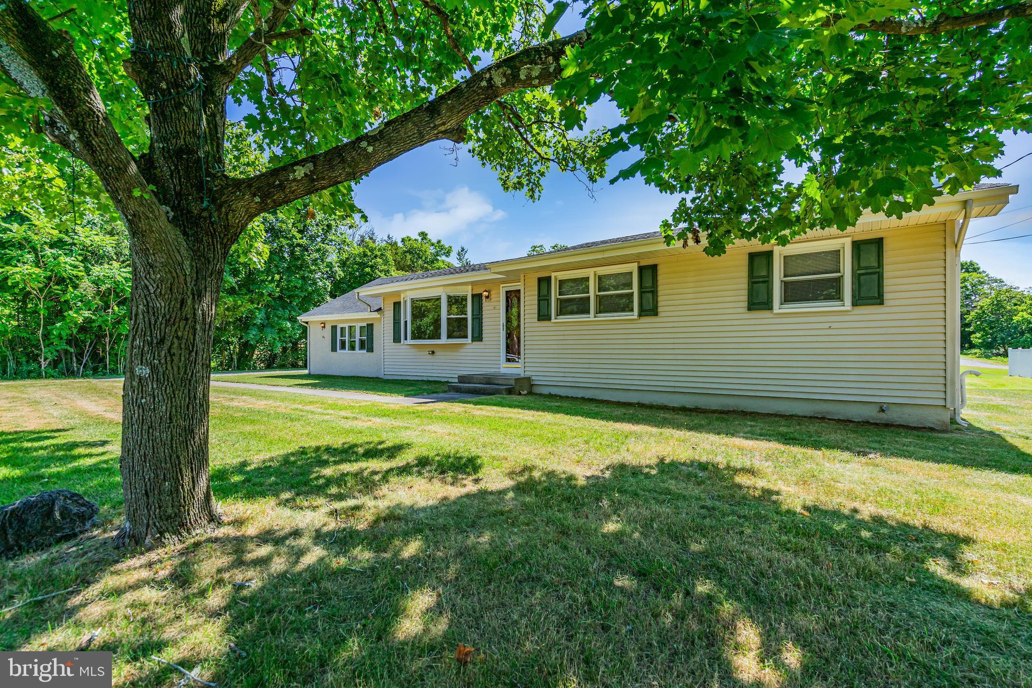 41 Cedarbrook Road, Unit 200 Sicklerville, NJ 08081 - Photo 3 of 37 Gallery Image 3