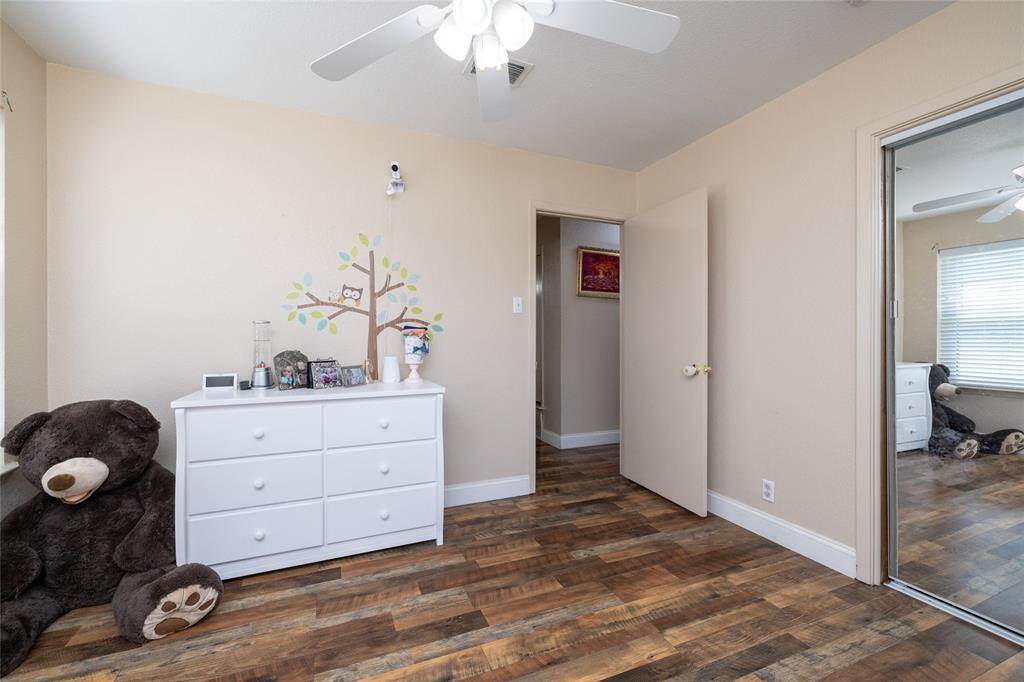 151 County Road 3699 Springtown, TX 76082 - Photo 12 of 35