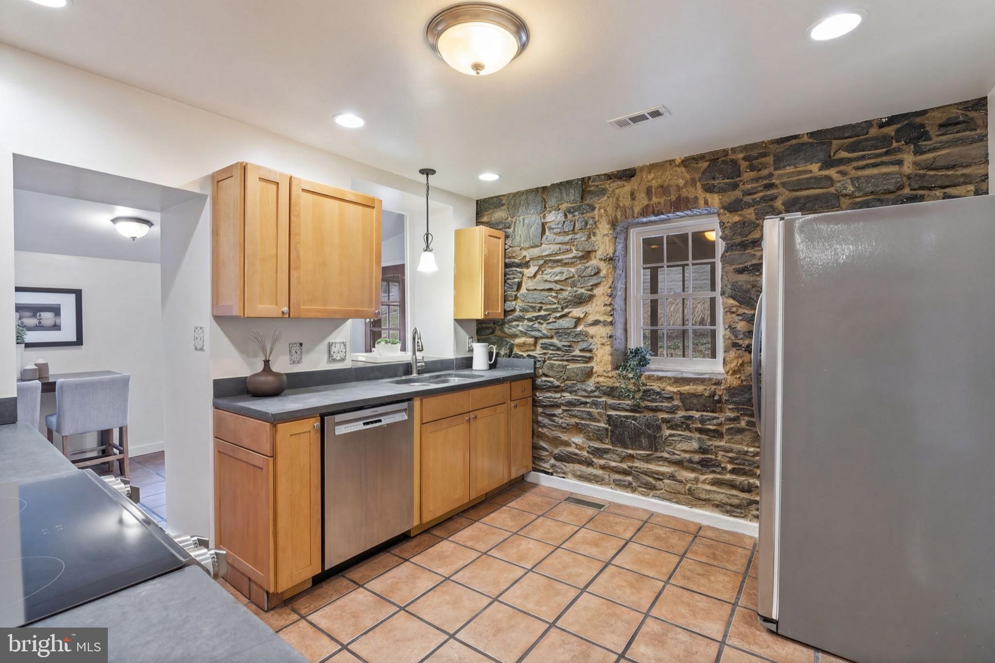 712 Pacific Street Baltimore, MD 21211 - Photo 19 of 51