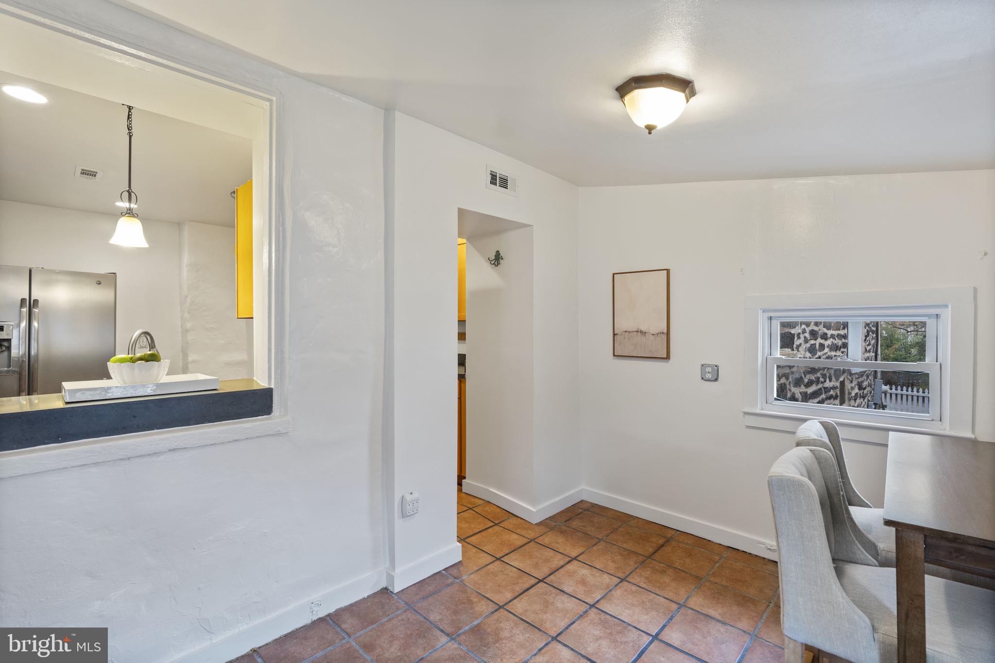 712 Pacific Street Baltimore, MD 21211 - Photo 23 of 51