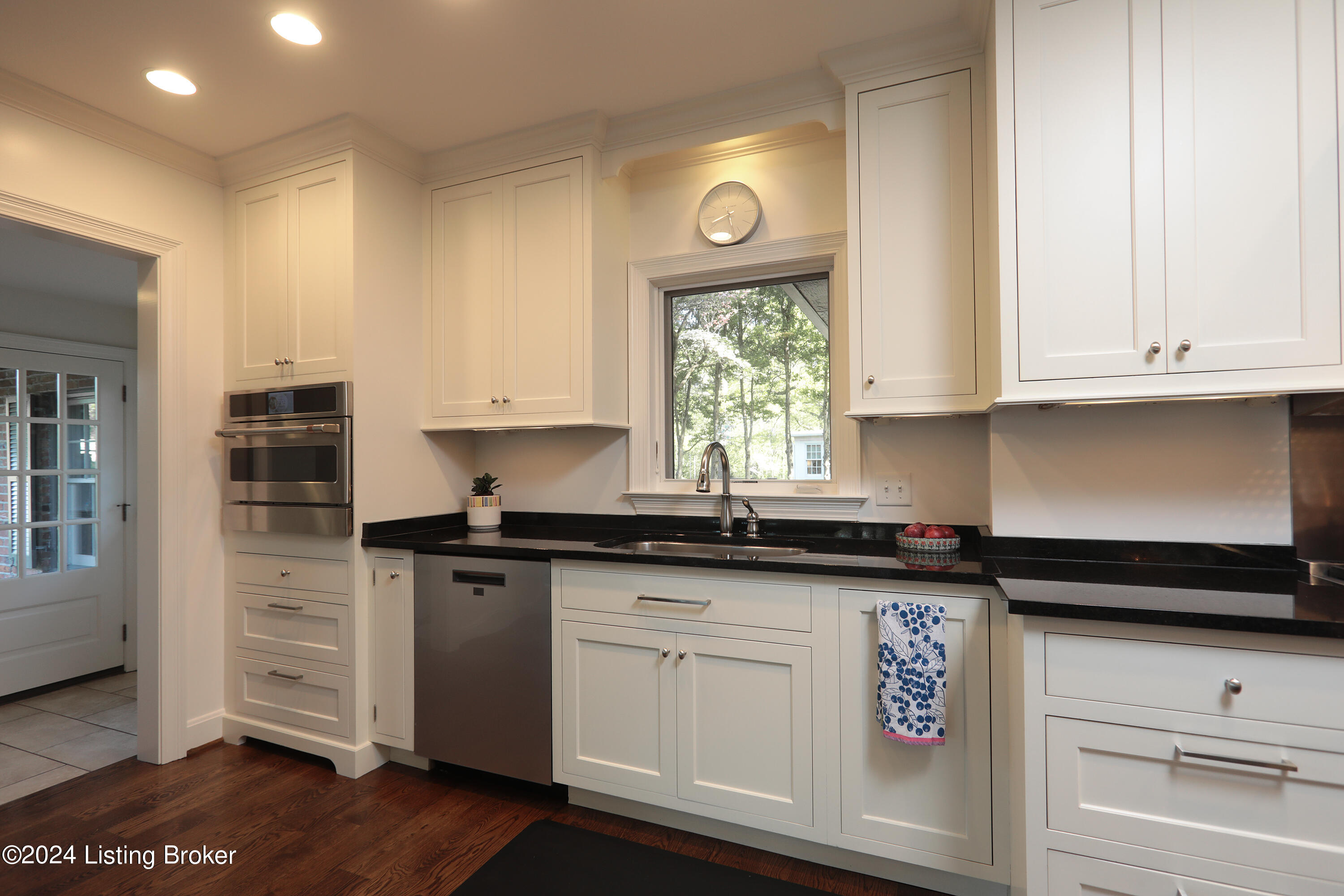 2000 High Ridge Road Louisville, KY 40207 - Photo 24 of 99 2000_High_Ridge_035