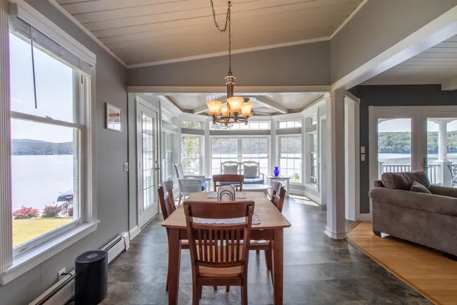 $1,000,000 | 1662 Pageant Park Road, Barton, VT 05822