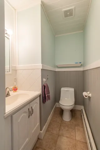 $1,000,000 | 1662 Pageant Park Road, Barton, VT 05822