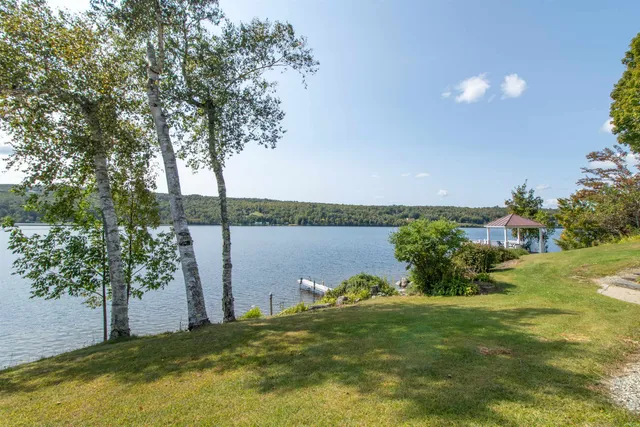 $1,000,000 | 1662 Pageant Park Road, Barton, VT 05822