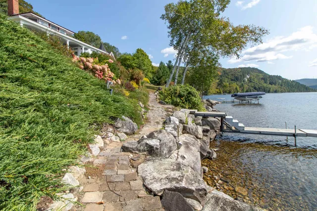 $1,000,000 | 1662 Pageant Park Road, Barton, VT 05822