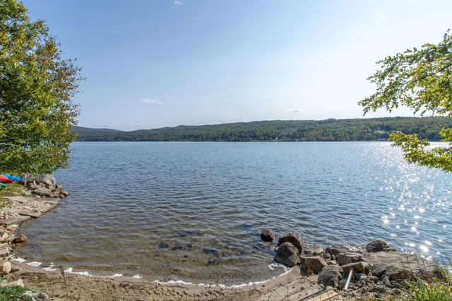 $1,000,000 | 1662 Pageant Park Road, Barton, VT 05822