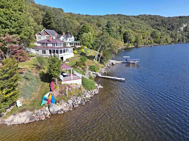 $1,000,000 | 1662 Pageant Park Road, Barton, VT 05822