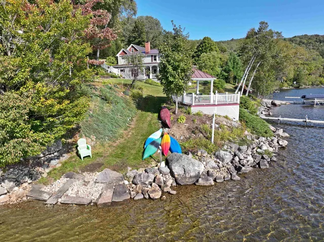 $1,000,000 | 1662 Pageant Park Road, Barton, VT 05822