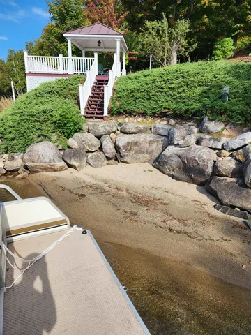 $1,000,000 | 1662 Pageant Park Road, Barton, VT 05822