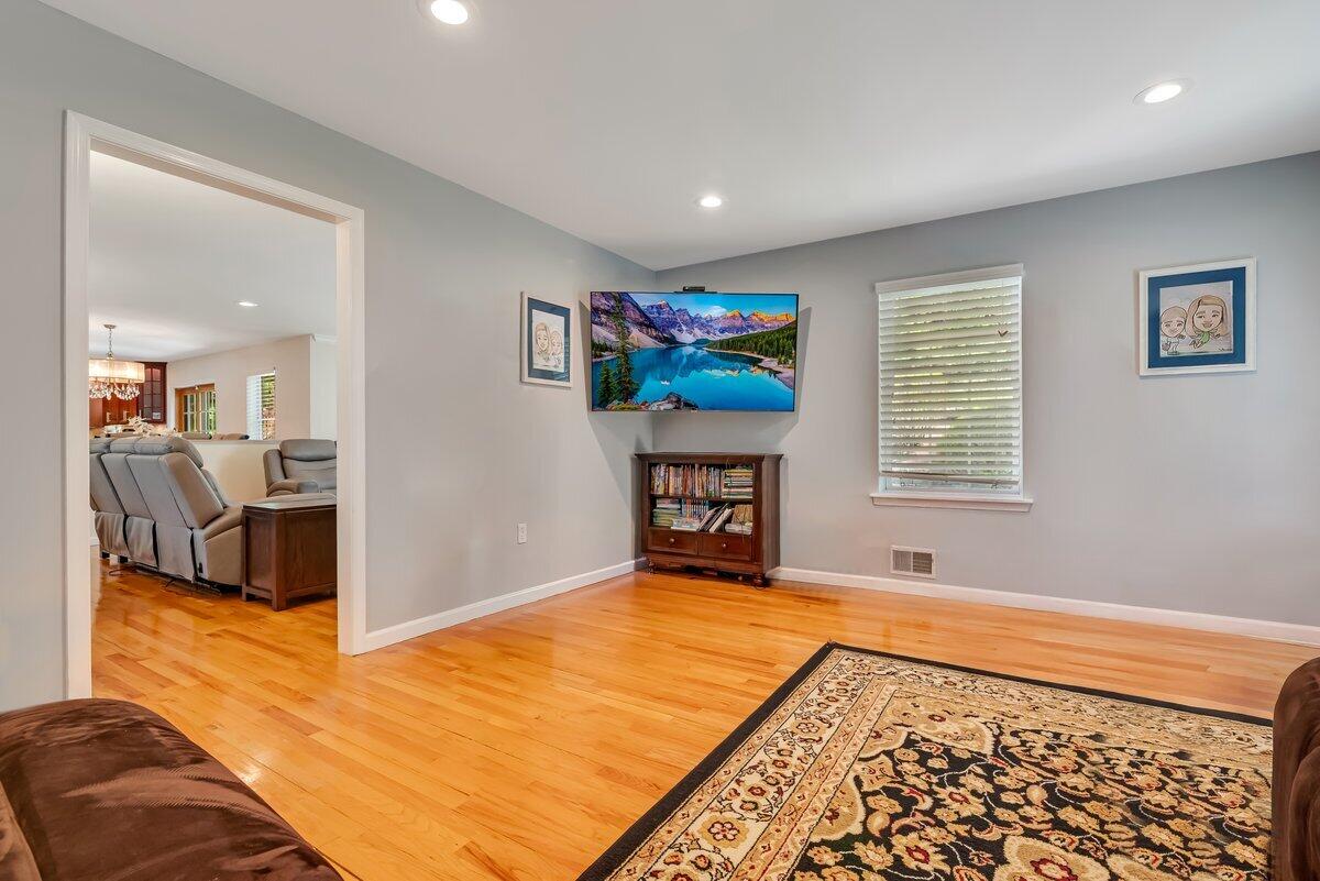 1376 Buck Ridge Drive Stroudsburg, PA 18360 - Photo 20 of 56 a bedroom with furniture and a bed