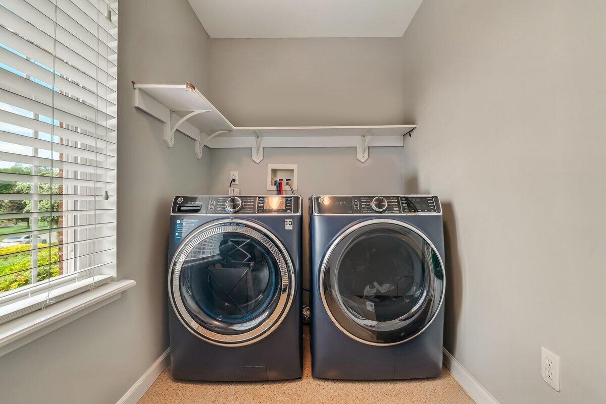 1376 Buck Ridge Drive Stroudsburg, PA 18360 - Photo 23 of 56 a view of washer and dryer in a utility room