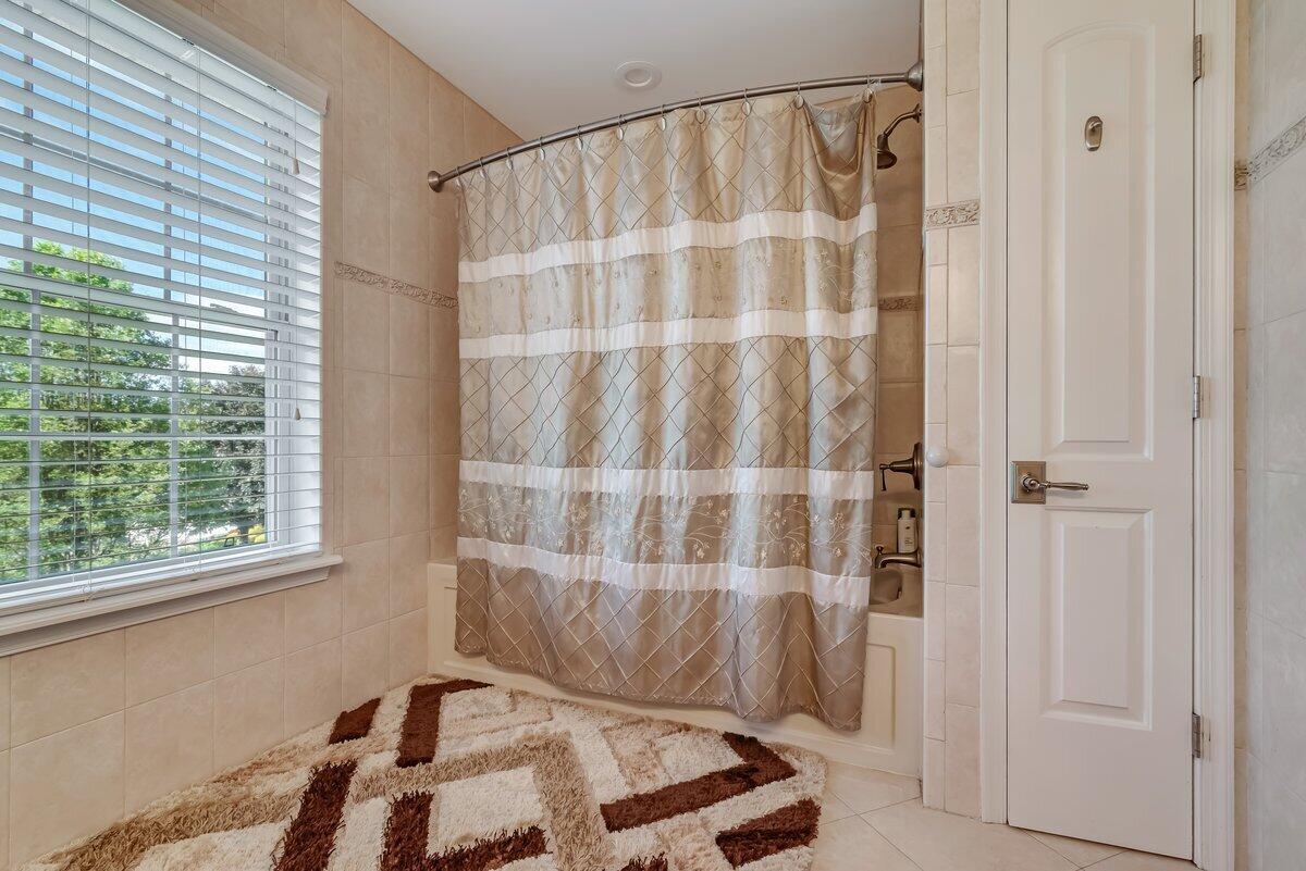 1376 Buck Ridge Drive Stroudsburg, PA 18360 - Photo 35 of 56 a bathroom with a sink and a shower