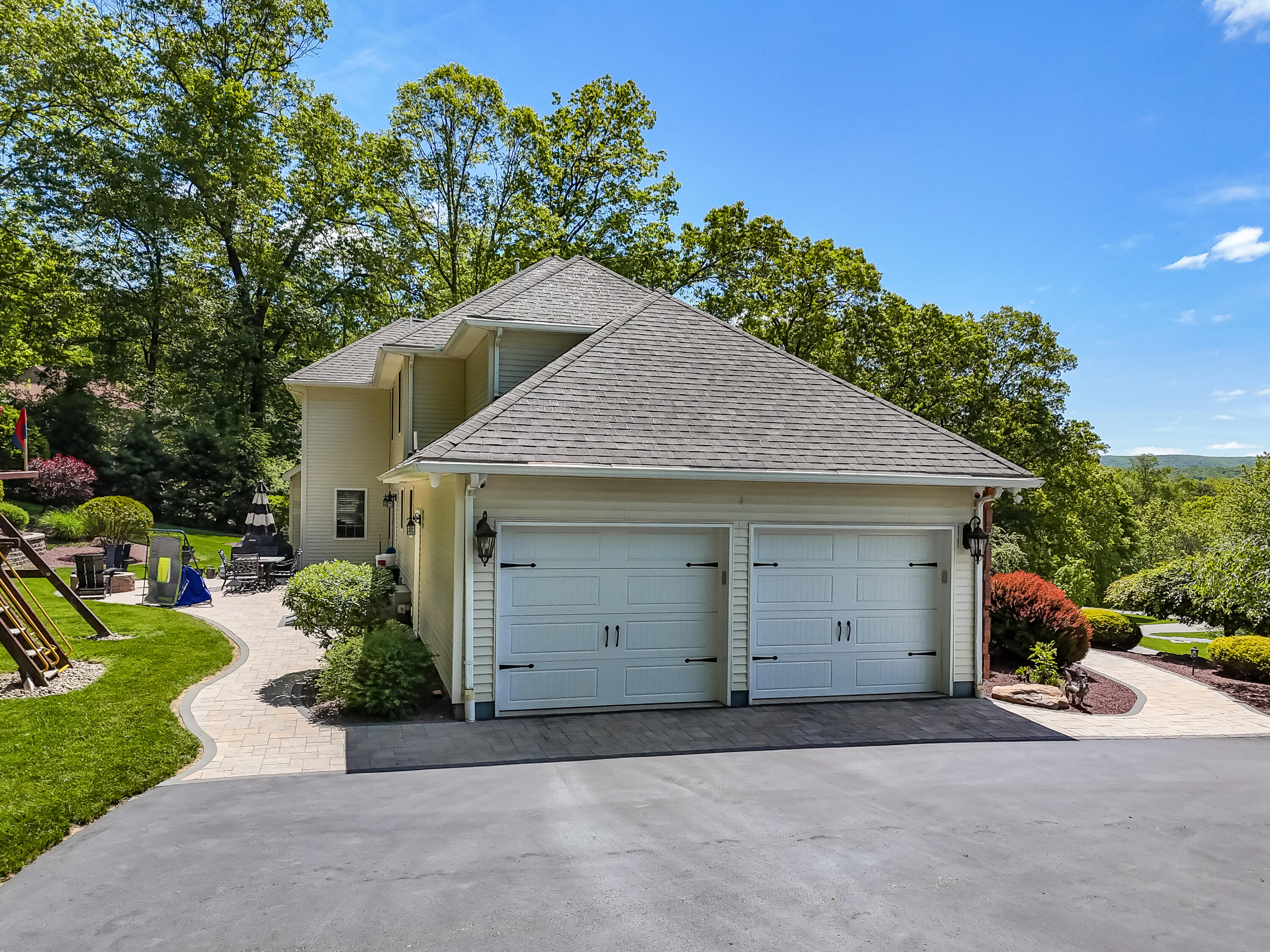 1376 Buck Ridge Drive Stroudsburg, PA 18360 - Photo 39 of 56 a view of a house with a outdoor space
